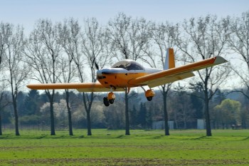 Regionale Flugplätze und Flugfelder